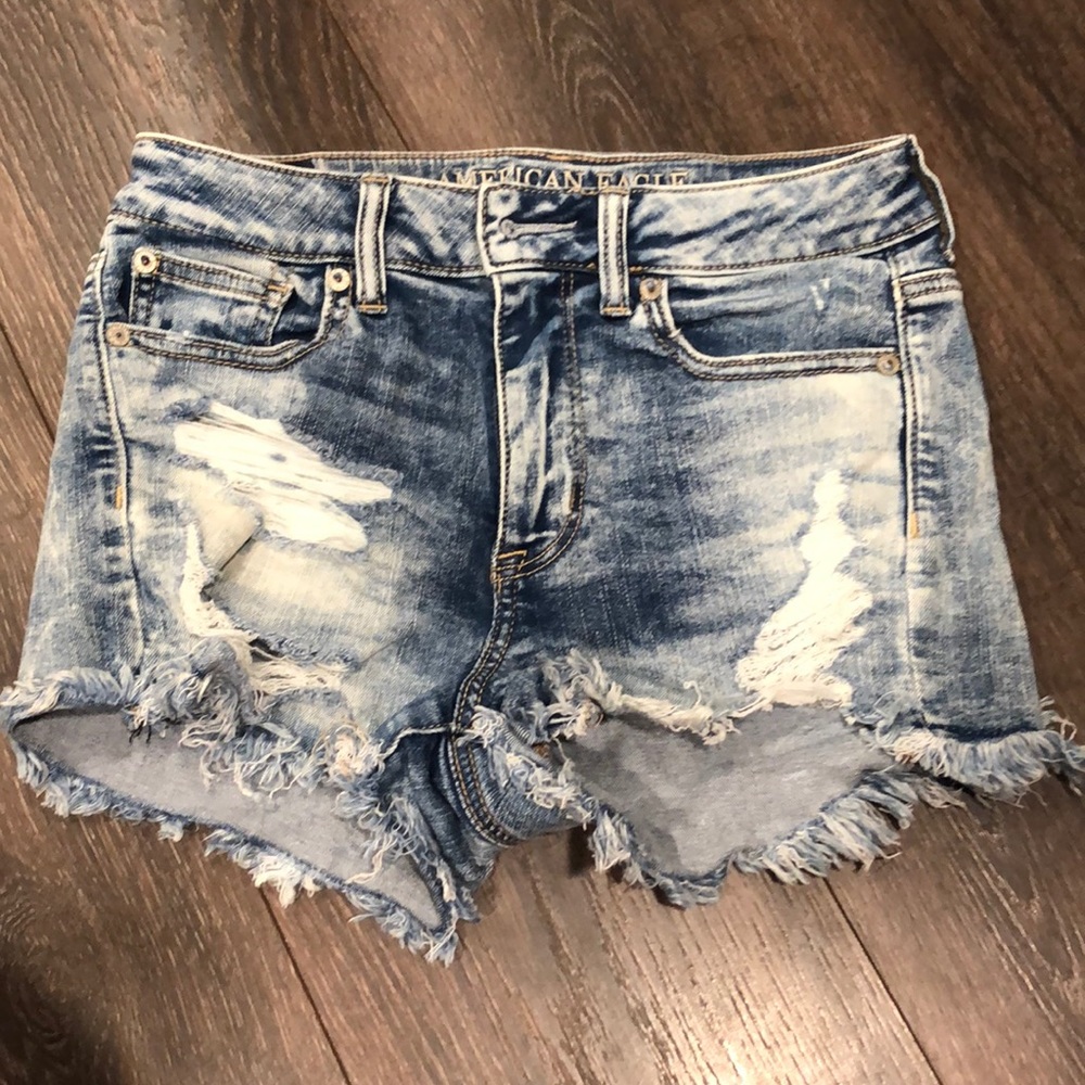 EUC American eagle high rise acid wash shorts